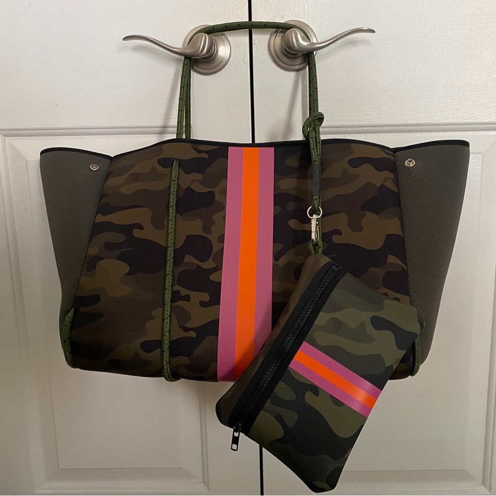 Haute Shore Neoprene bag